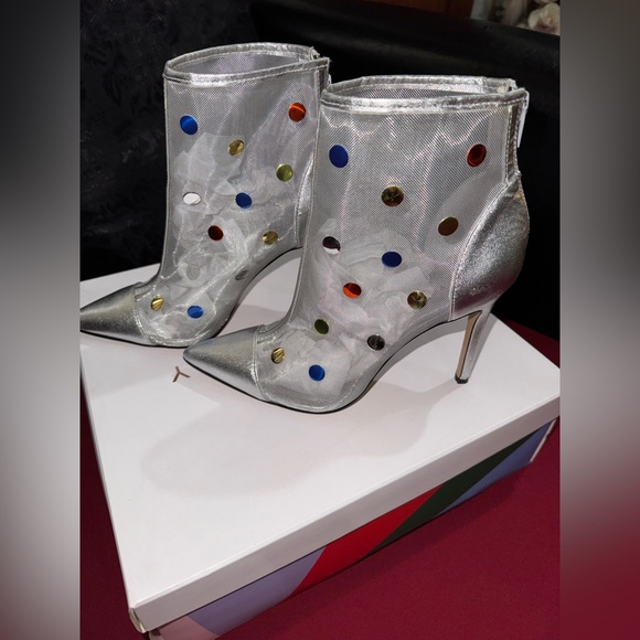 Katy Perry Collections Silver Mesh Heels with Colorful Dots RARE pair - Picture 3 of 8